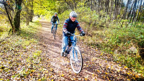 What is the best ebike for food delivery and what factors are most important