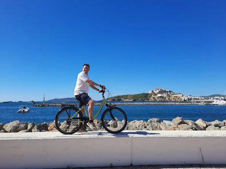 The World's Lightest E-Bike: Decoding the Ultra-Lightest Ride For 2025